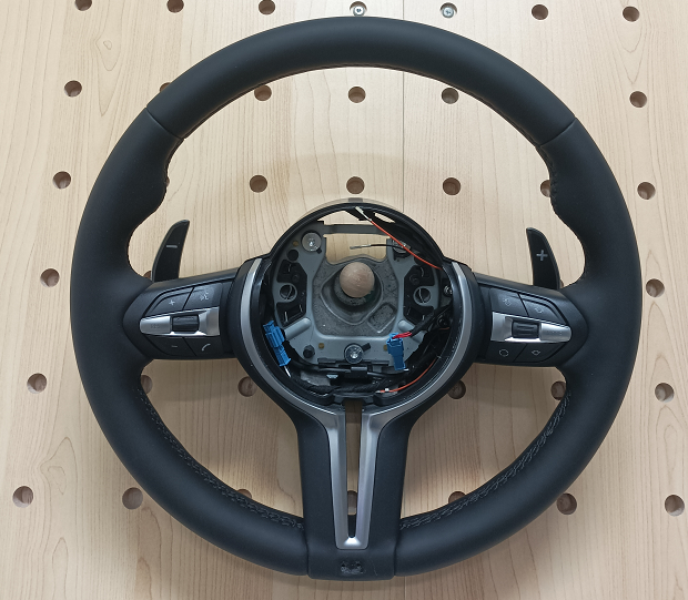 BMW E90 Carbon Fiber Steering Wheel — M Sport Style